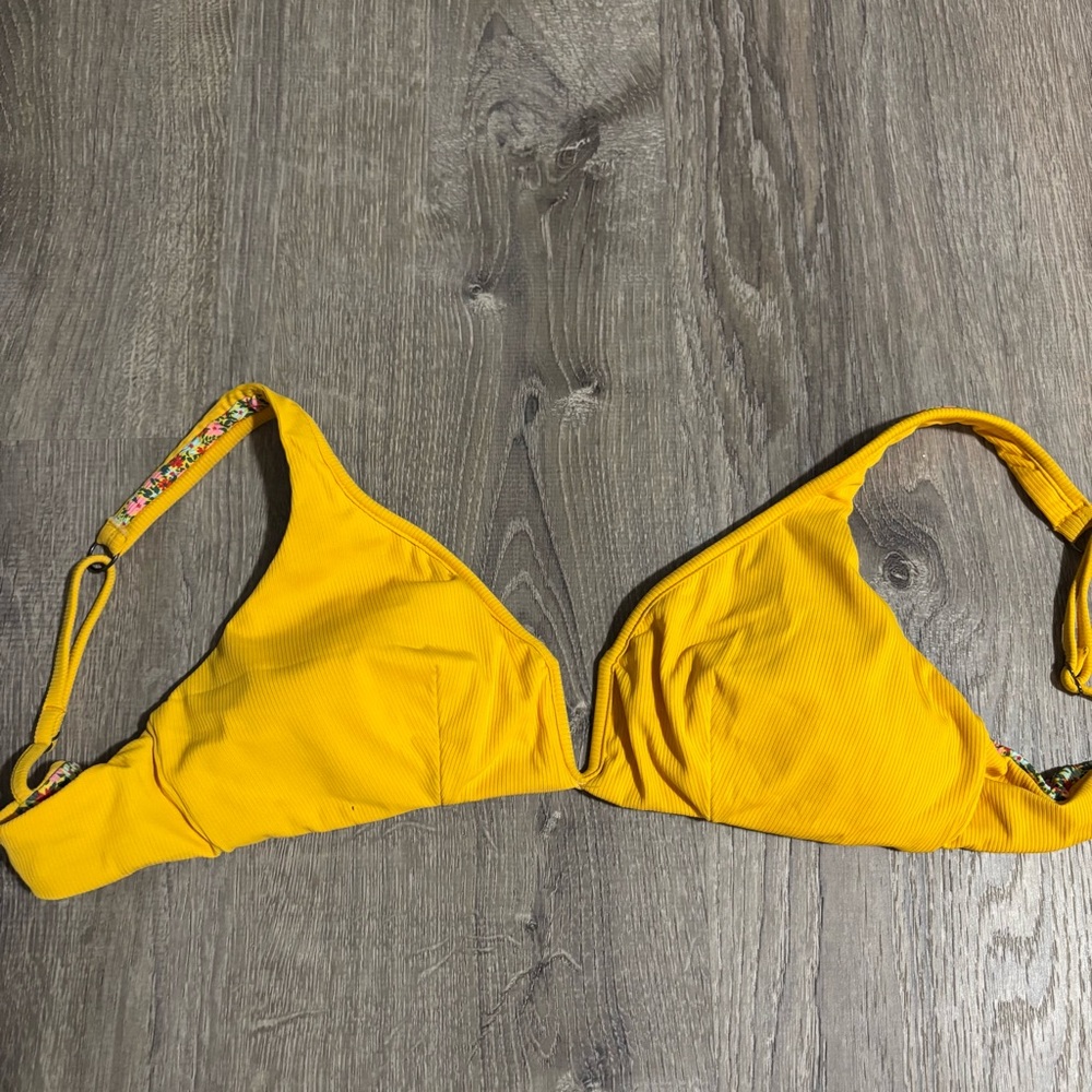 Maaji bikini top